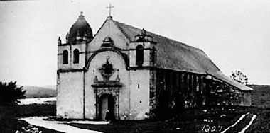 File:San Carlos Borromeo de Carmelo circa 1910.jpg