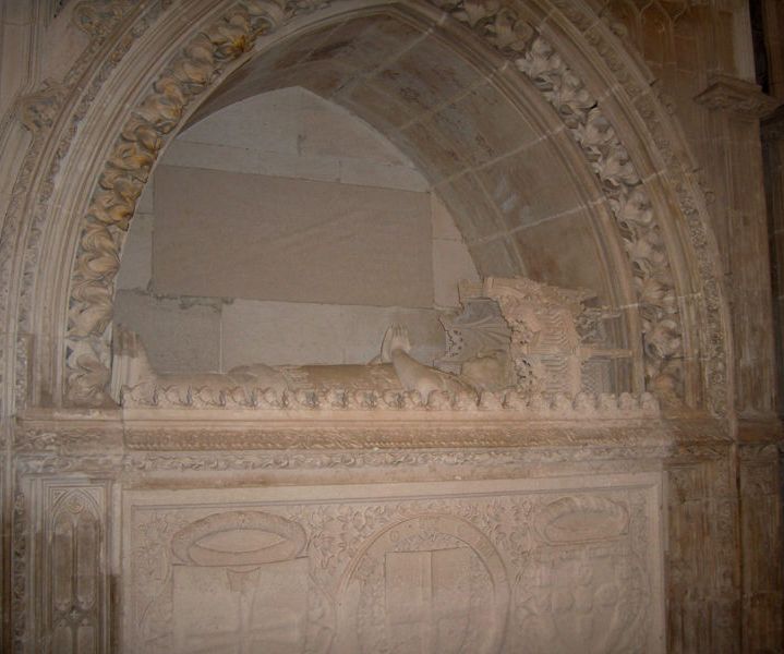 File:Tomb of Henry the Navigator.jpg
