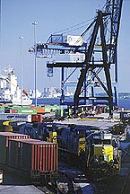 Intermodal container facility at Seagirt, Baltimore.jpg