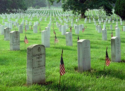 File:500px-Memorial Day at Arlington National Cemetery.jpg