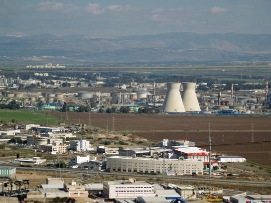 File:Haifa refinery.jpg