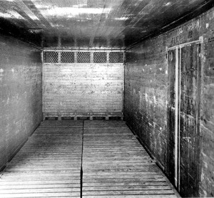 File:Interior of ice bunker reefer.jpg