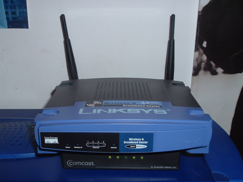 File:Linksys Router.png