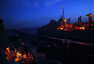 USS Churchill (DDG-81) UNREP.jpg