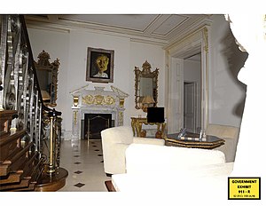 Epstein house interior 02.jpg