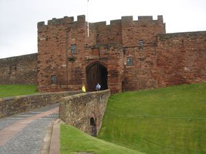 Carlisle Castle outer gatehouse, 2008.jpg